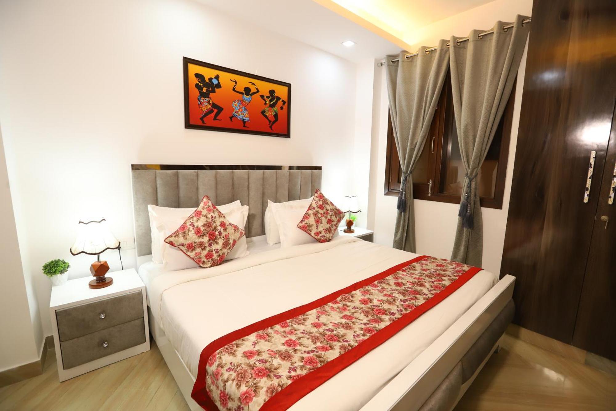 Crown Hotel Agra Near Taj Mahal 외부 사진