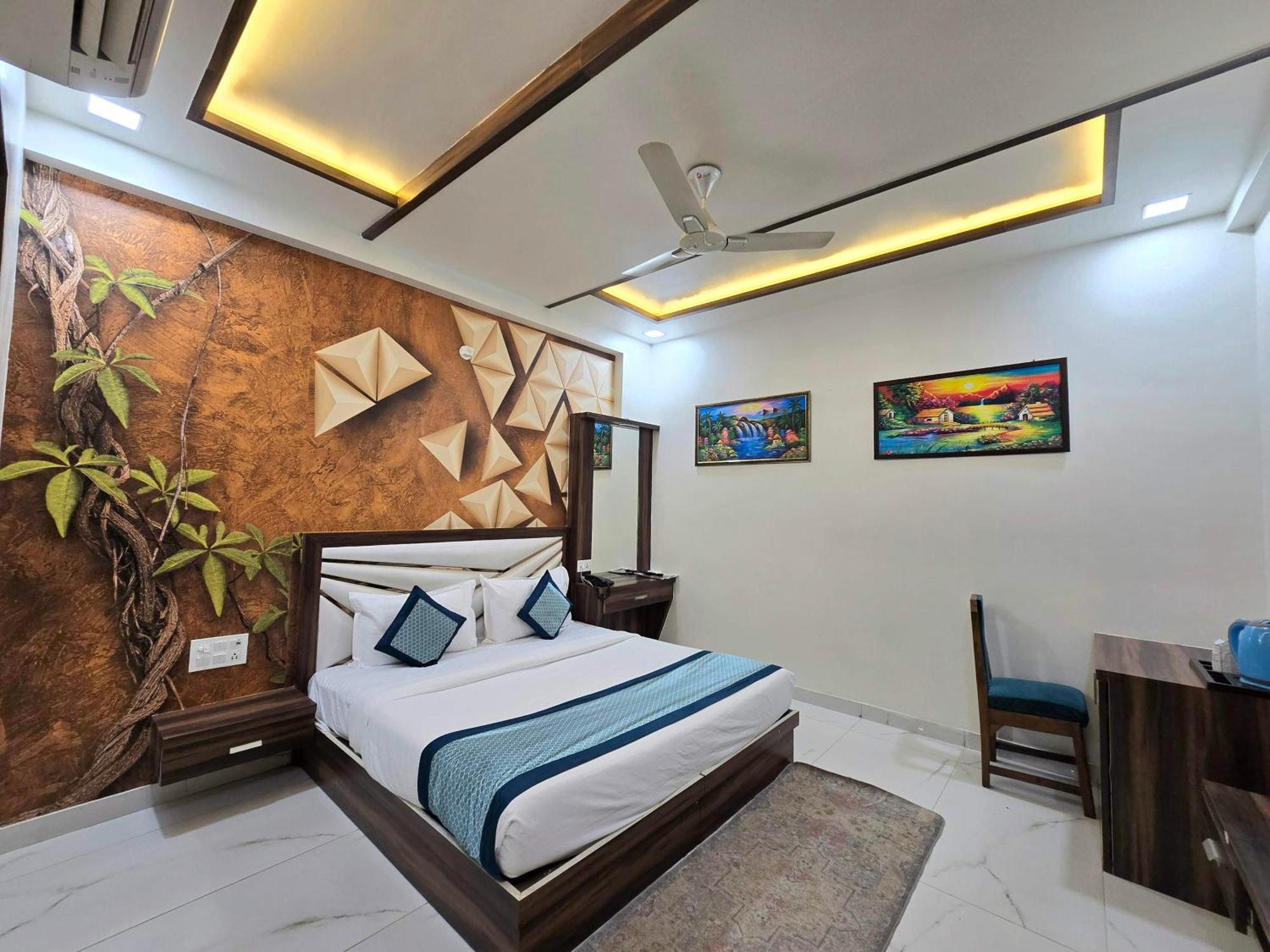 Crown Hotel Agra Near Taj Mahal 객실 사진